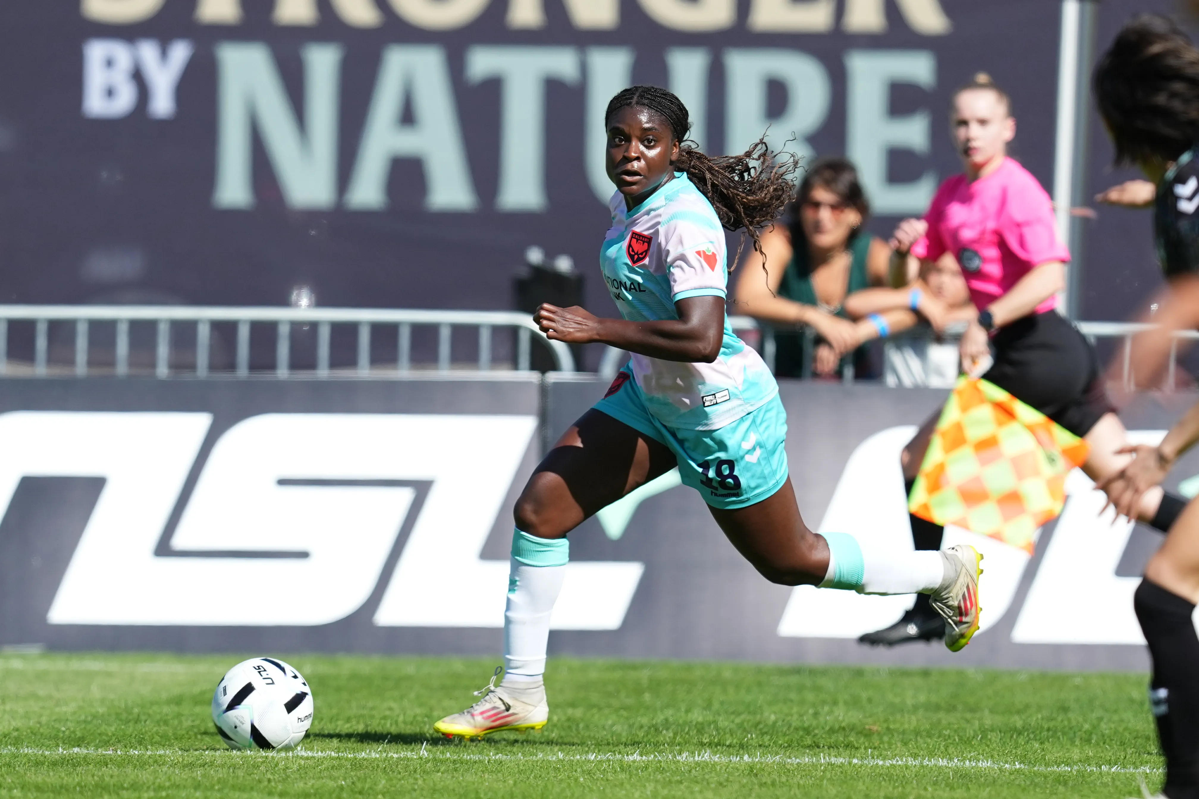 Serita Thurton in action against Vancouver Rise